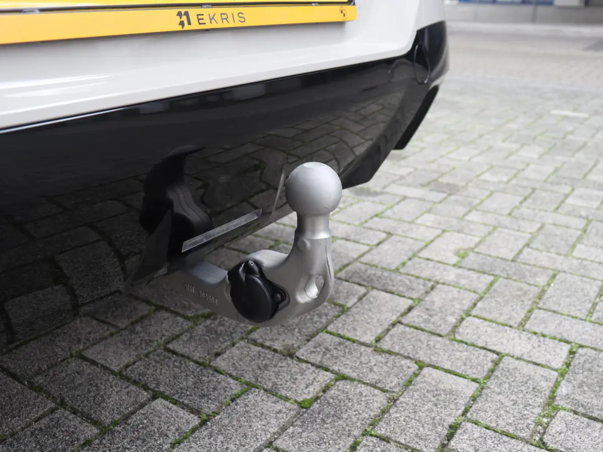 30e xDrive | M Sport Pro | SOH 100% | Trekhaak | Head-Up | Panodak | Driving Assistant Prof. | Parking Assistant Plus | Stoelventilatie | Adaptief Onderstel | Harman Kardon | Comfort Access 