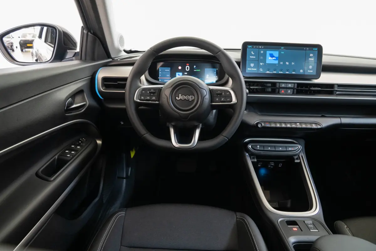 Summit 54 kWh | SOH 97% | Camera | Apple Carplay & Android Auto | Climate Controle | Parkeersensoren |
