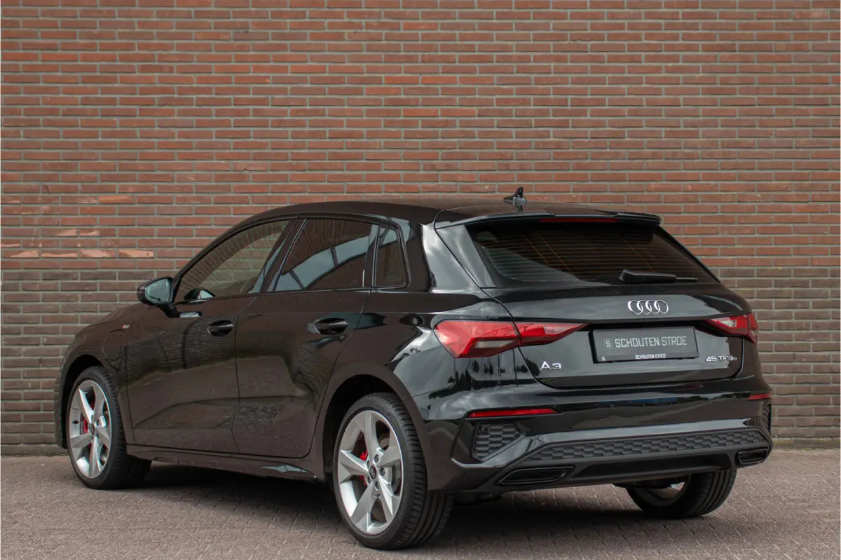 45 TFSI e 245pk S Line, Bang & Olufsen, Trekhaak, Stoelverwarming, Adaptive Cruise, PDC, Full LED.