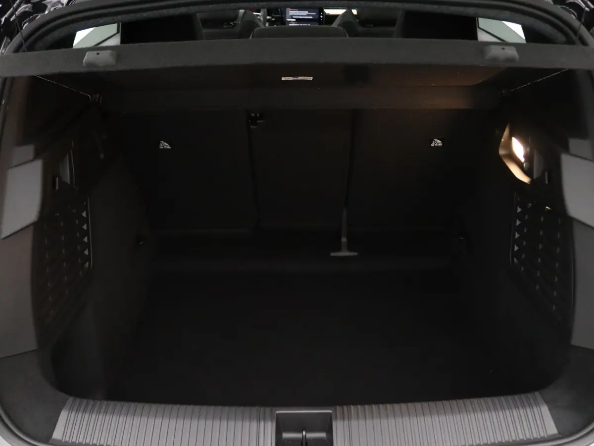 EV87 long range techno Apple Carplay/Android Auto | Climate
