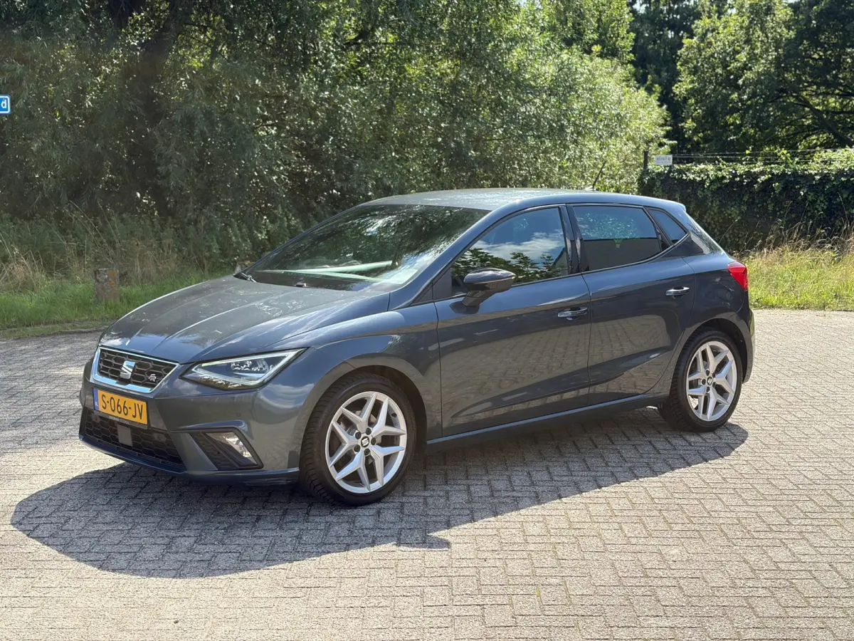 1.0 TSI FR 116PK I CARPLAY I DEALER ONDH I CAMERA I LED I 6BAK