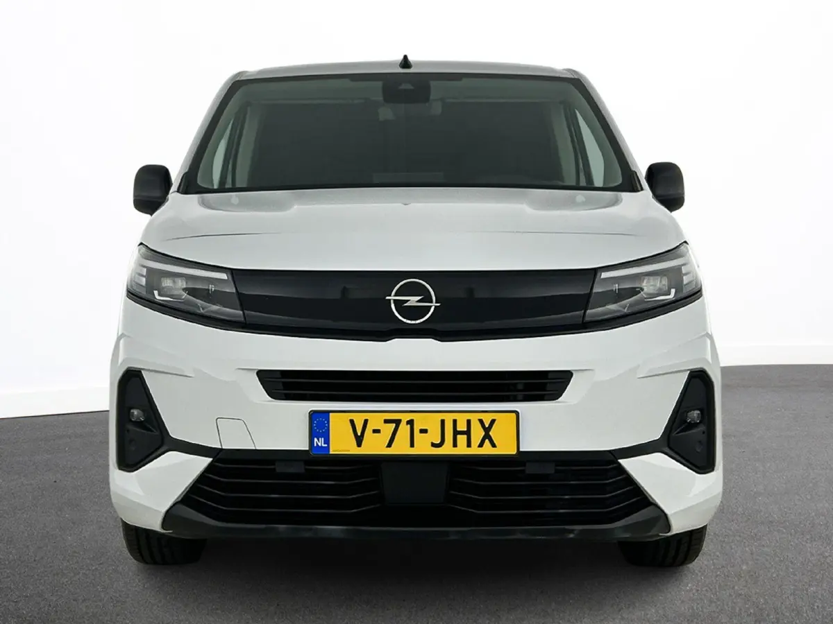 1.5 BlueHDi 130pk L2 Automaat Apple Carplay/ Android Auto Navigatie Trekhaak Airco Camera Cruise Control Parkeersensoren V+A DAB