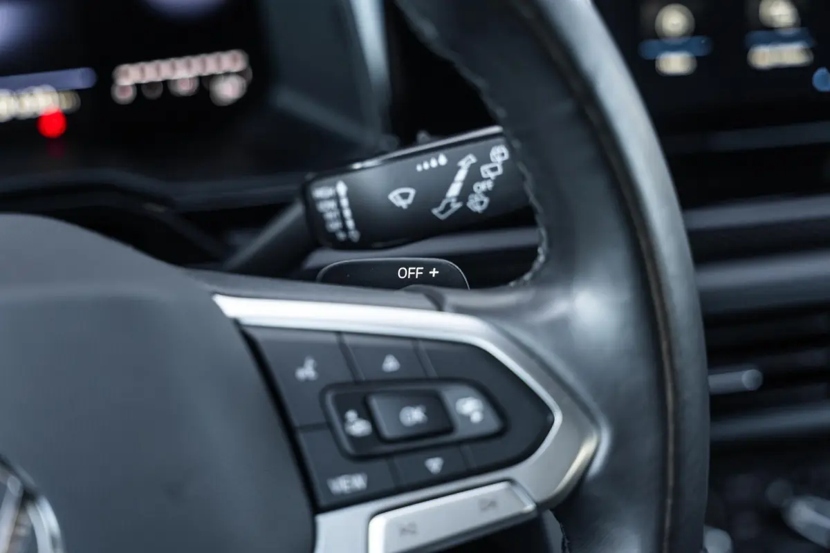 1.0 TSI 115pk Life Edition | App Connect | Achteruitrijcamera | Stoelverwarming
