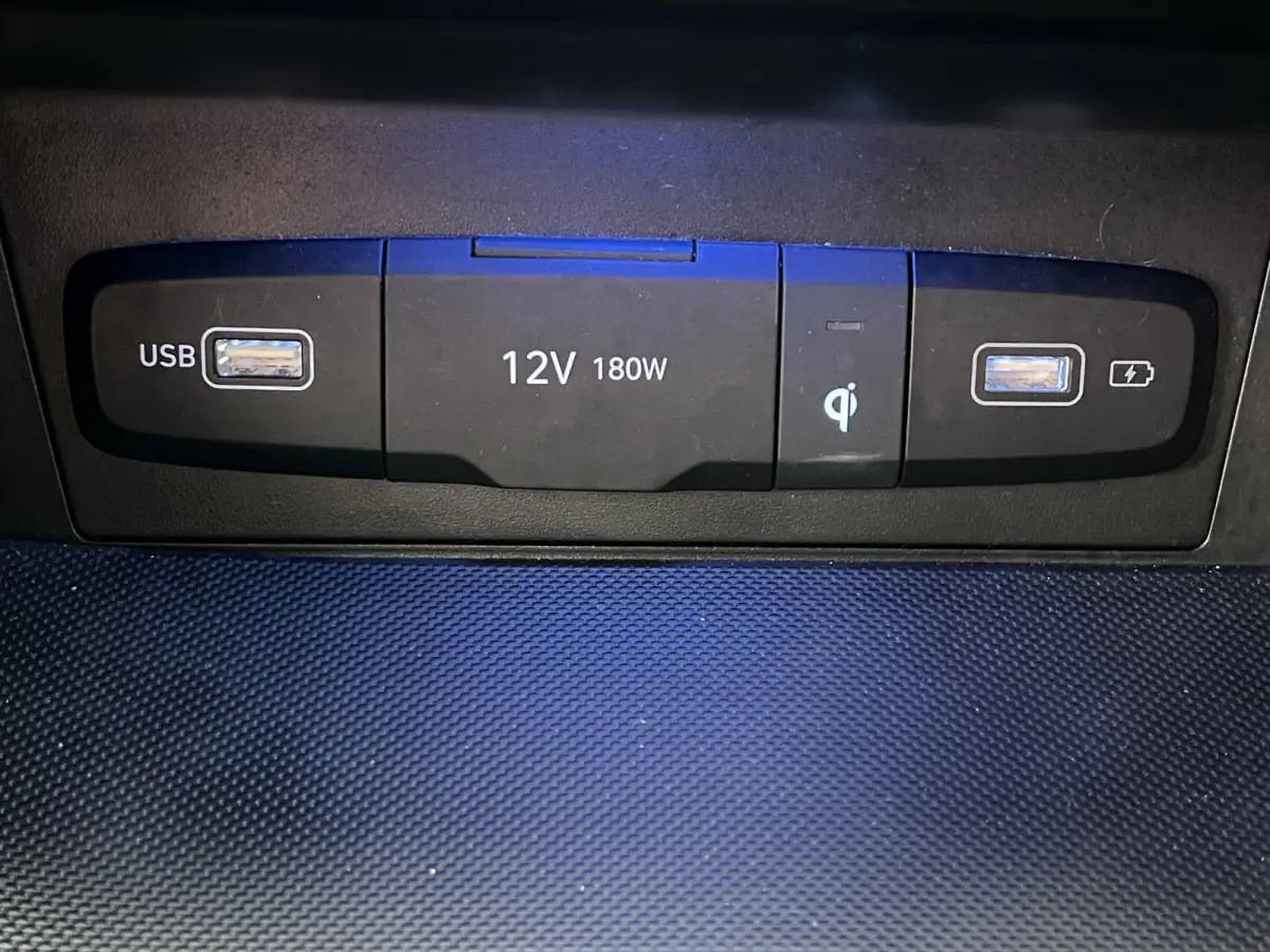 1.6 T-GDI 265pk PHEV Premium 4WD | Leder | Carplay | Climate | Keyless | Navigatie | Elek. Klep | Full - Led | 360 Camera | KRELL Audio | Elek. Stoelen | 19" Lichtmetaal | Winterpakket | Sto