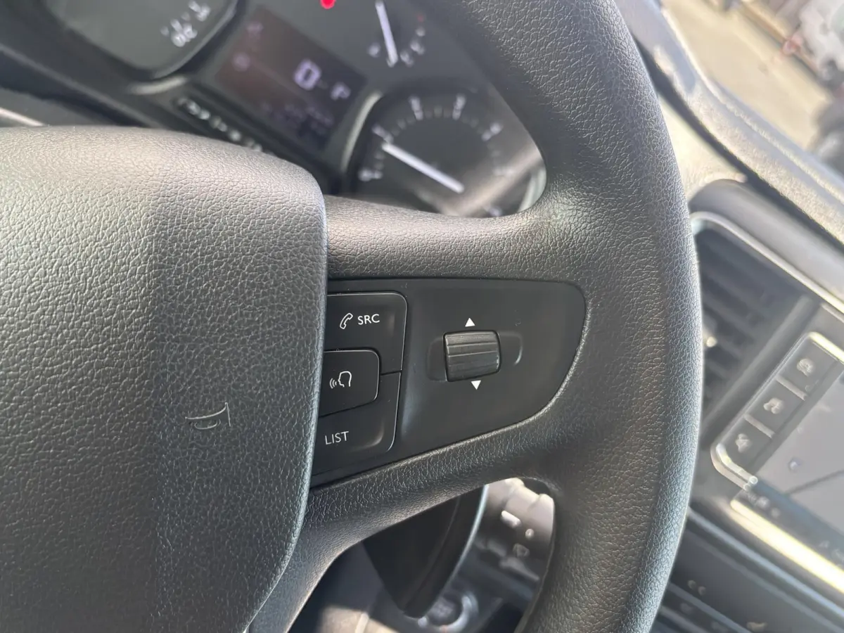 2.0 BlueHDI*AUTOM*2XSCHUIF*NAVI*CAM*CRUISE*ECC*TEL
