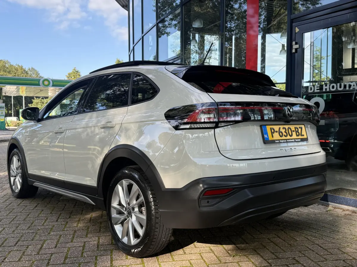 1.0 TSI AUTOMAAT | Panodak | Virtual cockpit| Navi via Smartphone | PDC | ECC | Cruise Control |Apple CarPlay/Android Auto Volkswagen Taigo 1.0 TSI AUTOMAAT | Panodak | Virtual dashboard | N