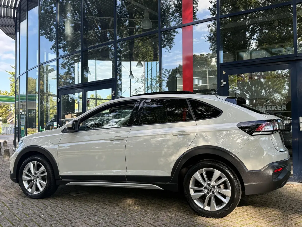 1.0 TSI AUTOMAAT | Panodak | Virtual cockpit| Navi via Smartphone | PDC | ECC | Cruise Control |Apple CarPlay/Android Auto Volkswagen Taigo 1.0 TSI AUTOMAAT | Panodak | Virtual dashboard | N