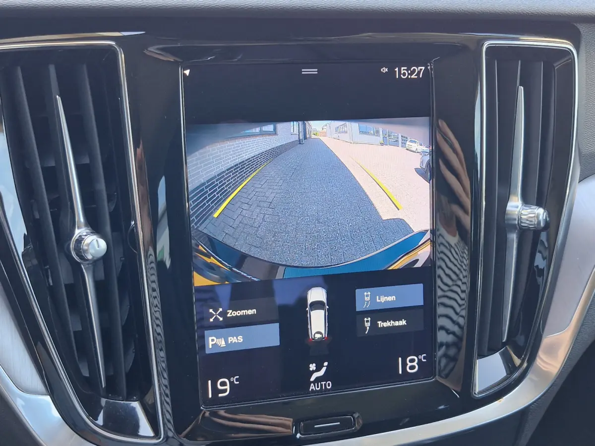 B3 Hybrid | Business | Camera | body styling | Carplay | 19 inch | etc.