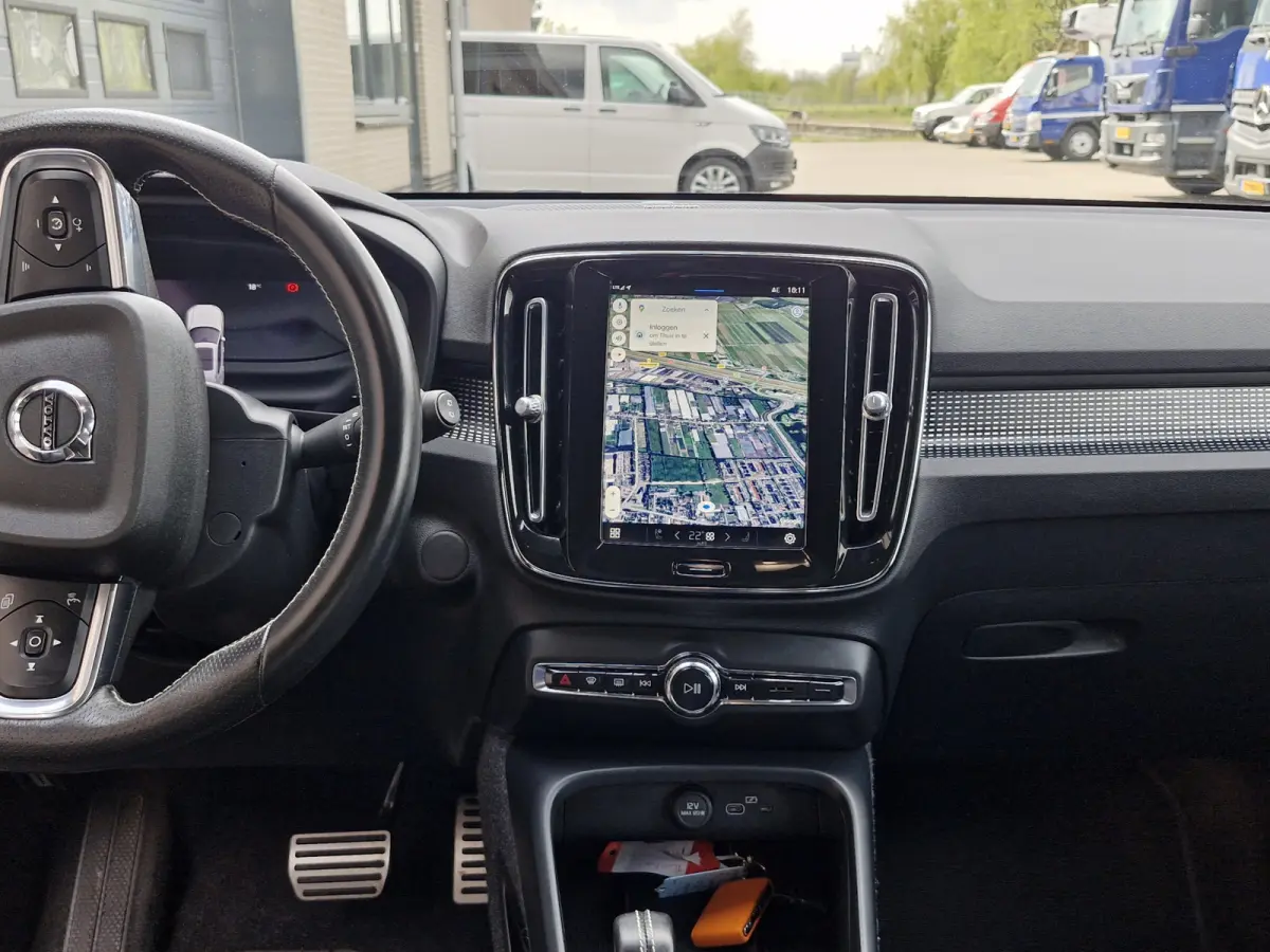 P8 AWD R-Design FULL OPTION volleder | 360 cam | panodak | Harman Kardon