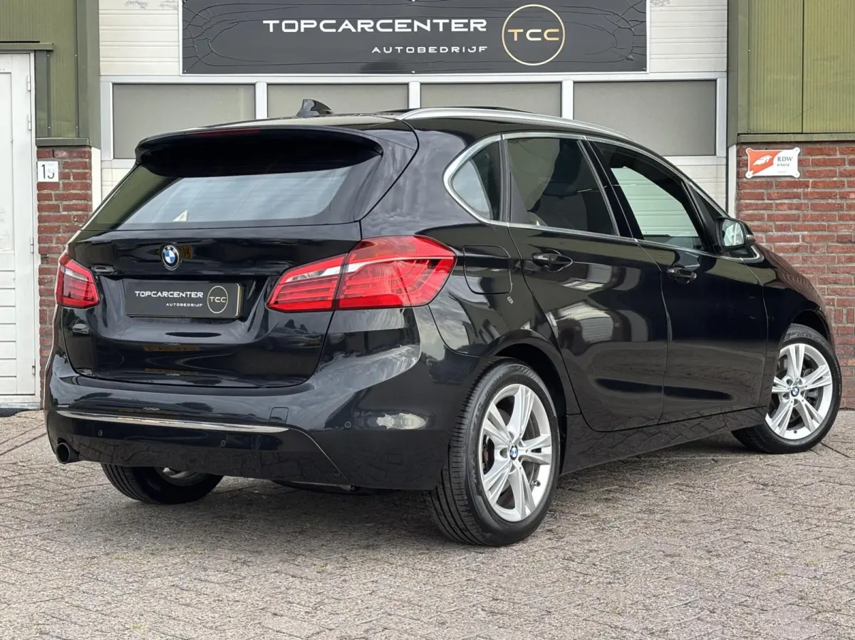 225xe Luxury