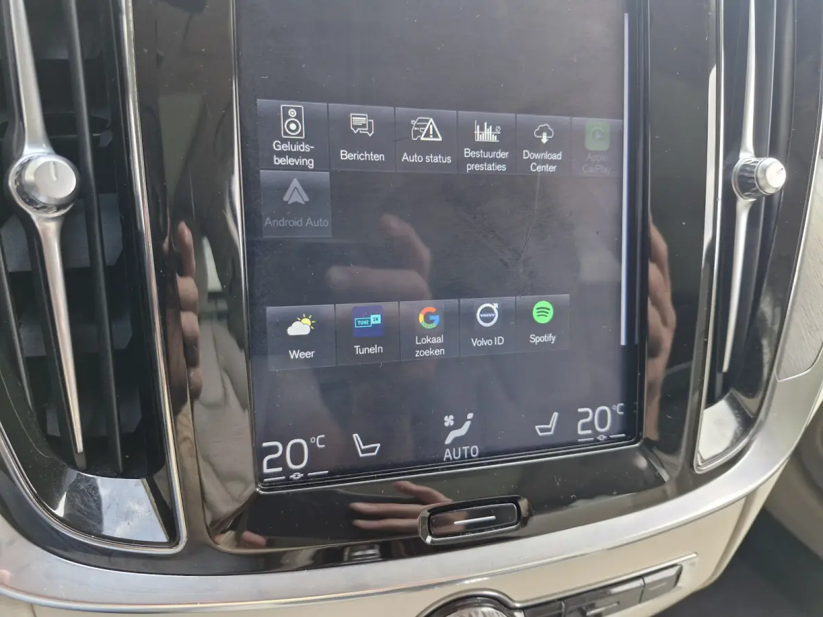 T8 Twin AWD| Full options! | 360 | audio line | Luxury Line (airco separaat achter, elektrisch glazen panorama-dak, head-up display) en Inscription Plus Line (elektrisch verstelbare stoel(en