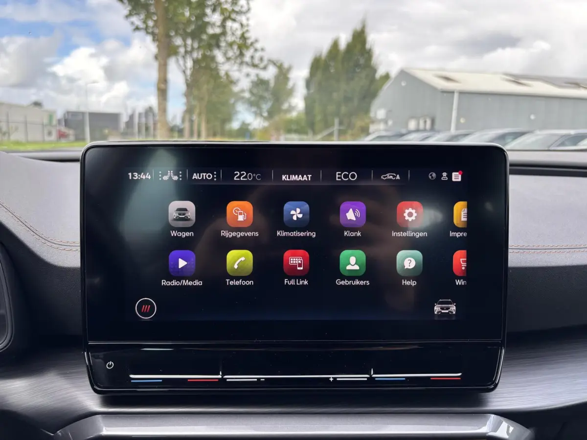 1.4 e-Hybrid adaptive cruise control 360 camera SOH 95,5%