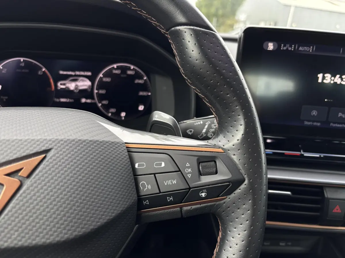 1.4 e-Hybrid adaptive cruise control 360 camera SOH 95,5%