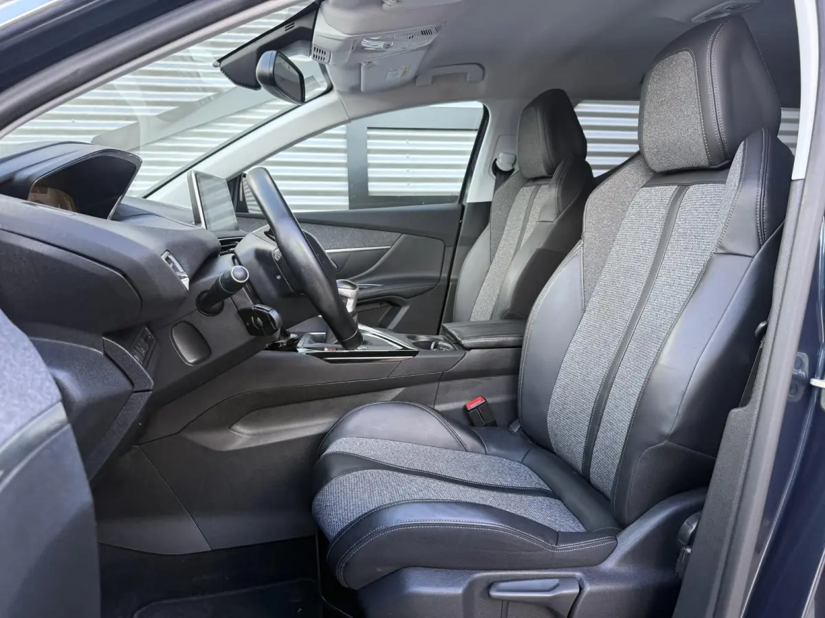 1.2 PureTech Premium 7p. 2e Eigenaar|Camera|Carplay|Clima|Cruise|PDC V+A|Trekhaak|N.A.P|APK tot 06-2027