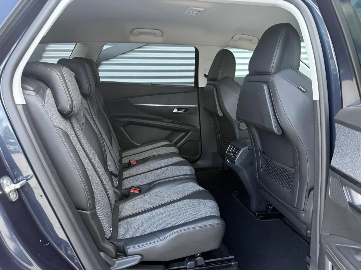 1.2 PureTech Premium 7p. 2e Eigenaar|Camera|Carplay|D-riem vv in 2023|Clima|Cruise|PDC V+A|Trekhaak|N.A.P|APK tot 06-2027