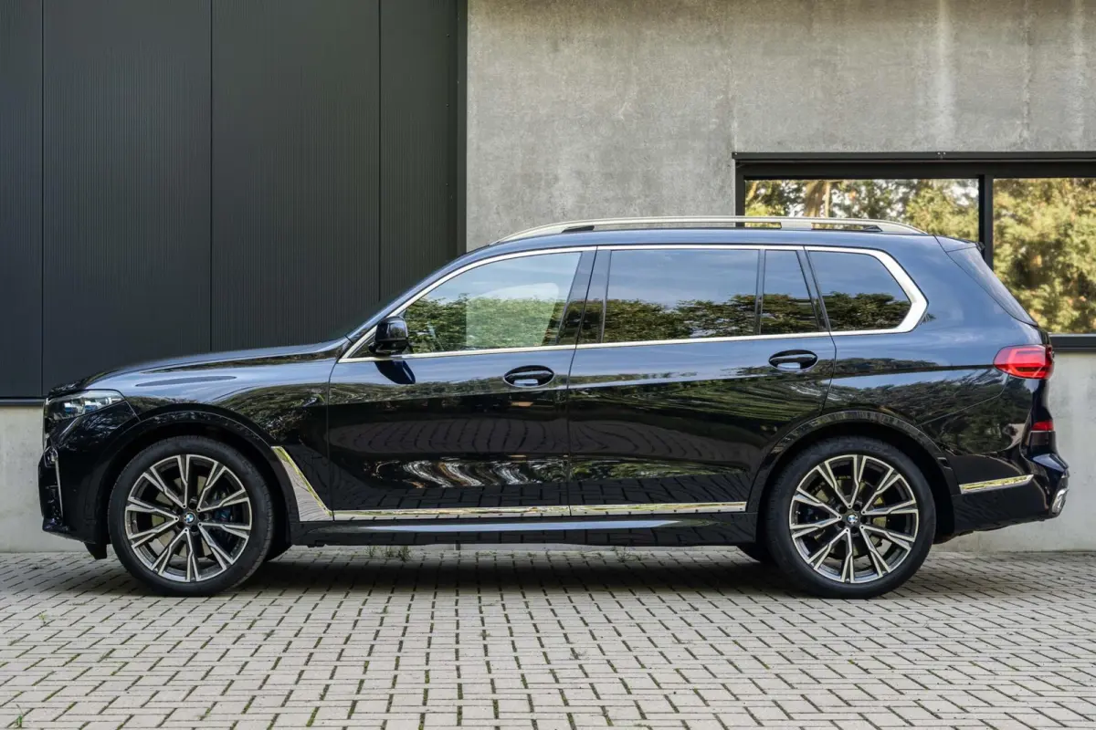 xDrive40i M Sport H/K Skylounge Massage SoftClose 22'