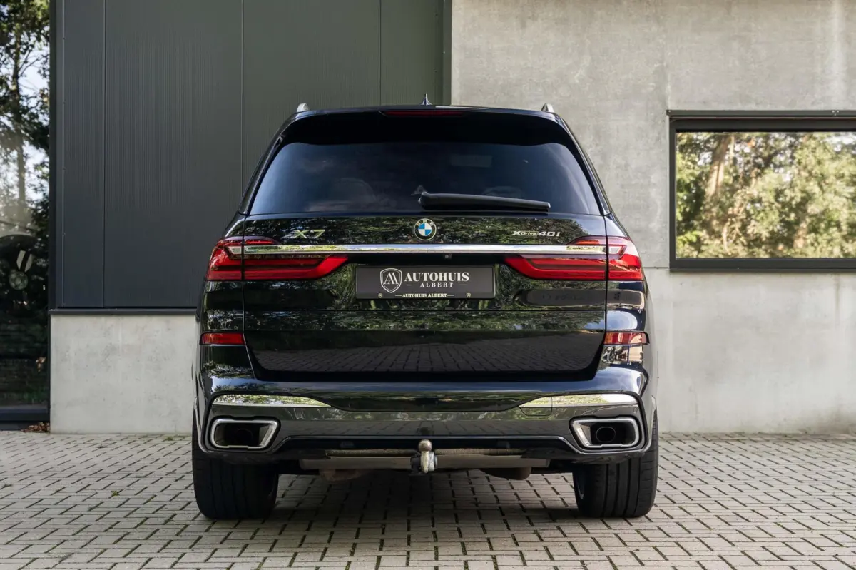 xDrive40i M Sport H/K Skylounge Massage SoftClose 22'