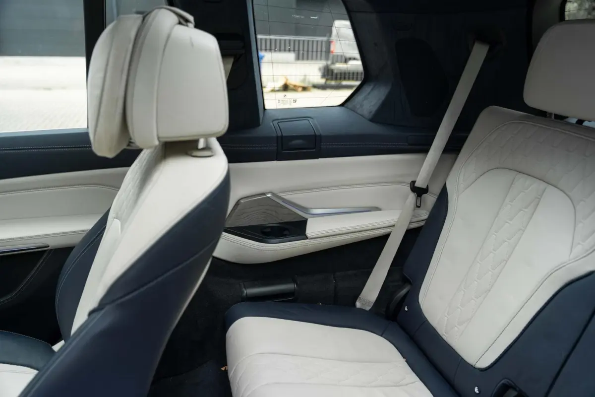 xDrive40i M Sport H/K Skylounge Massage SoftClose 22'