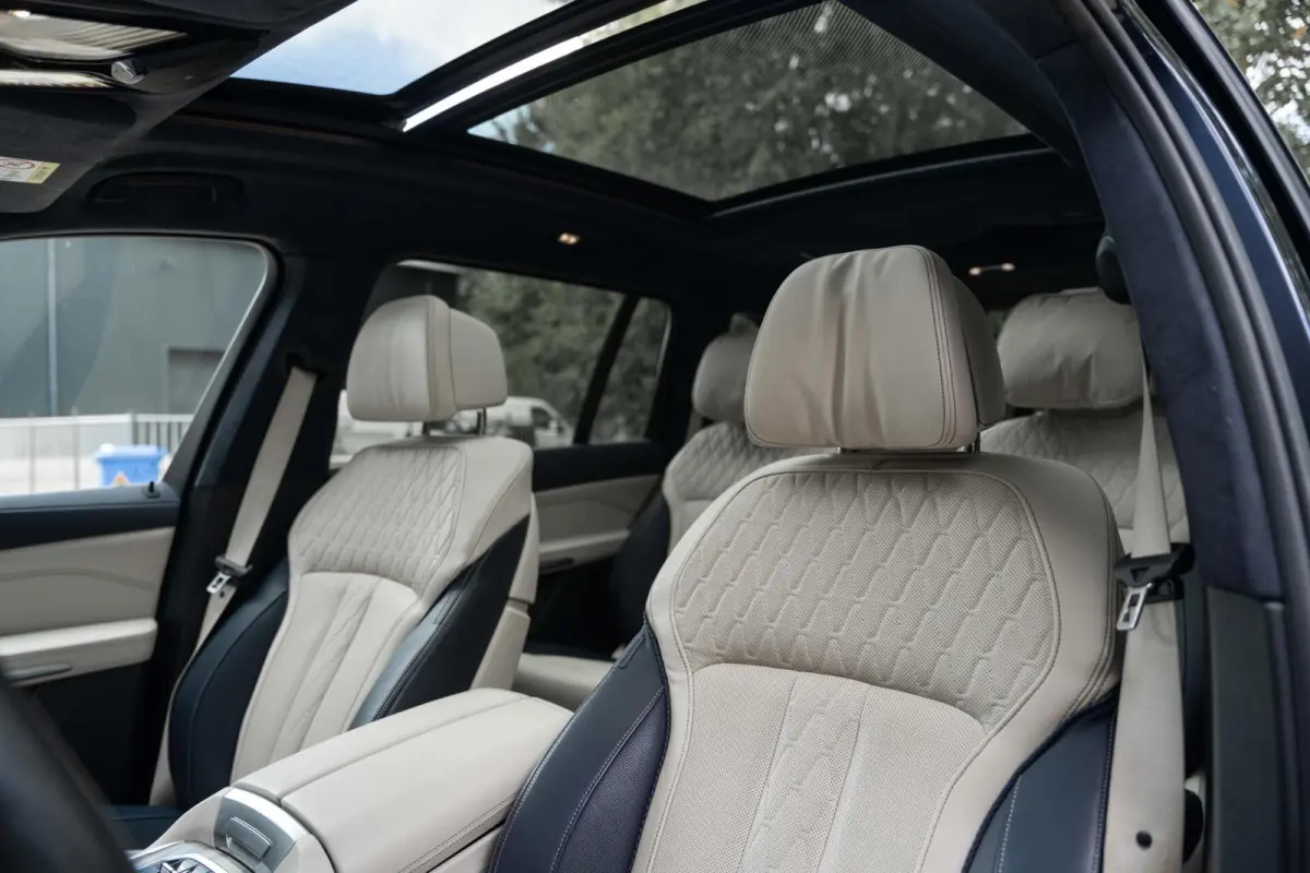 xDrive40i M Sport H/K Skylounge Massage SoftClose 22'