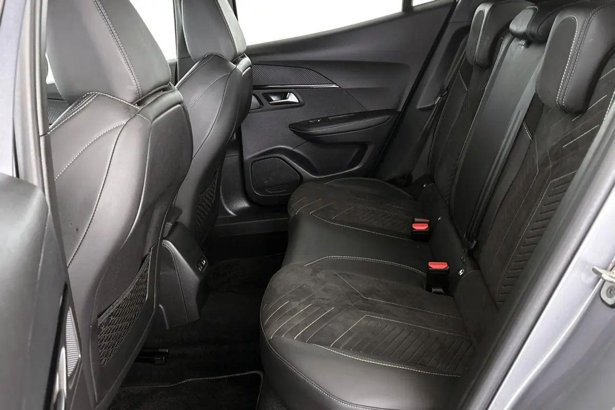 1.2 PureTech 130 GT Automaat Adaptive Cruise Stoelverwarming Massage
