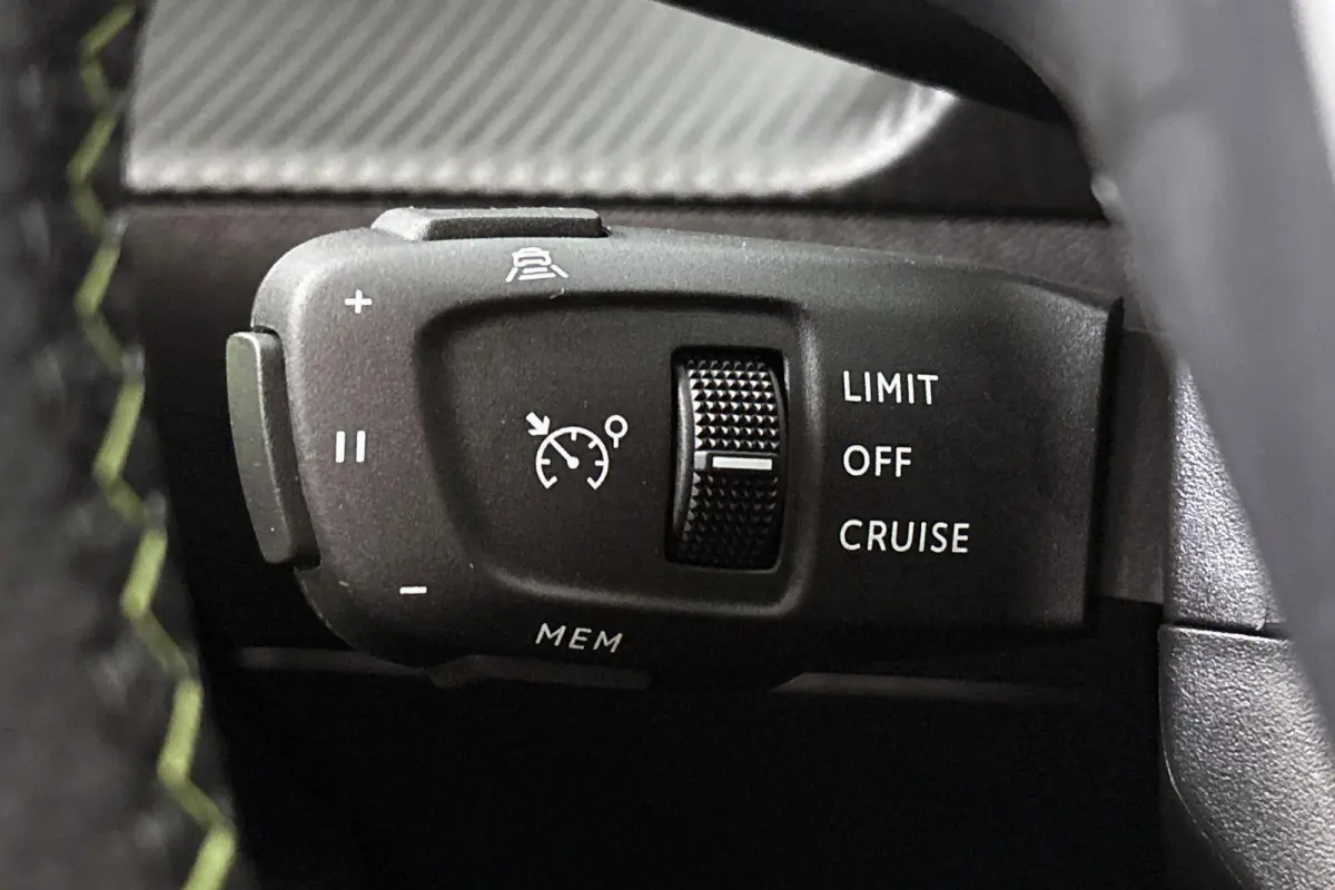 1.2 PureTech 130 GT Automaat Adaptive Cruise Stoelverwarming Massage