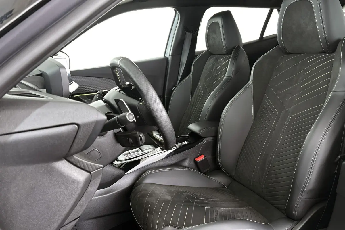 1.2 PureTech 130 GT Automaat Adaptive Cruise Stoelverwarming Massage