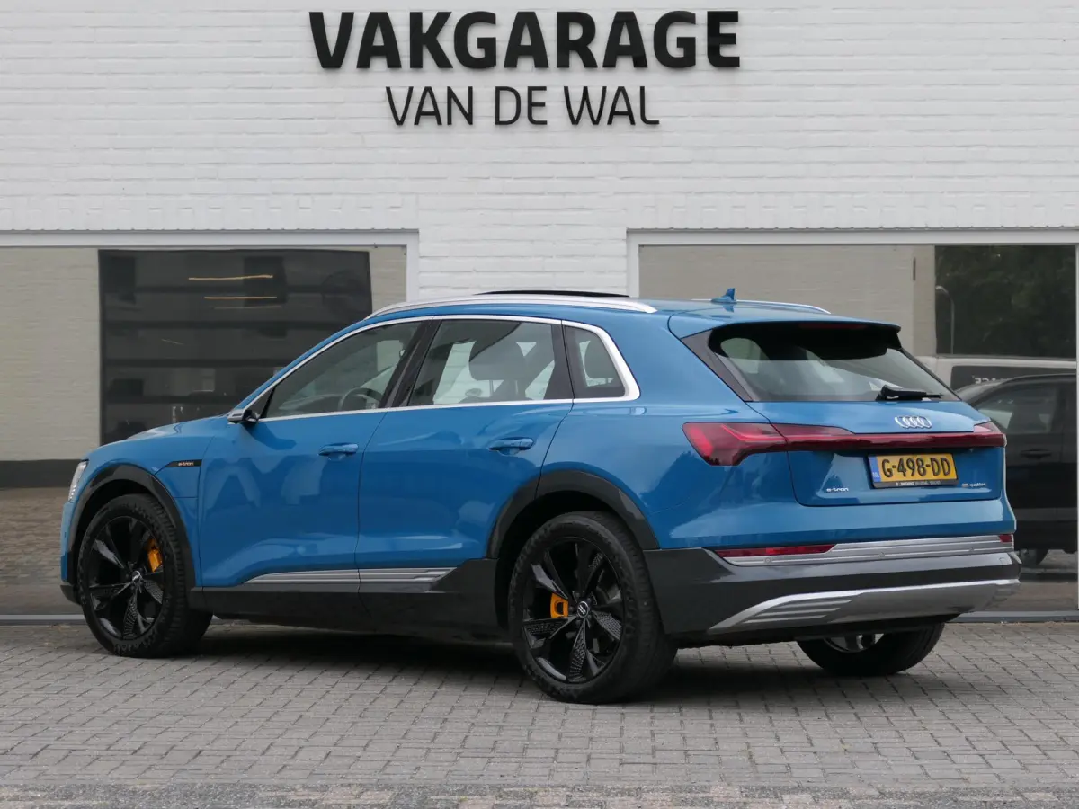 e-tron 55 quattro advanced 95 kWh | 360°-camera | Trekhaak | 21-inch velgen | Apple-/Android Carplay | Elektrische achterklep | Memory | bang & olufsen | Acc |