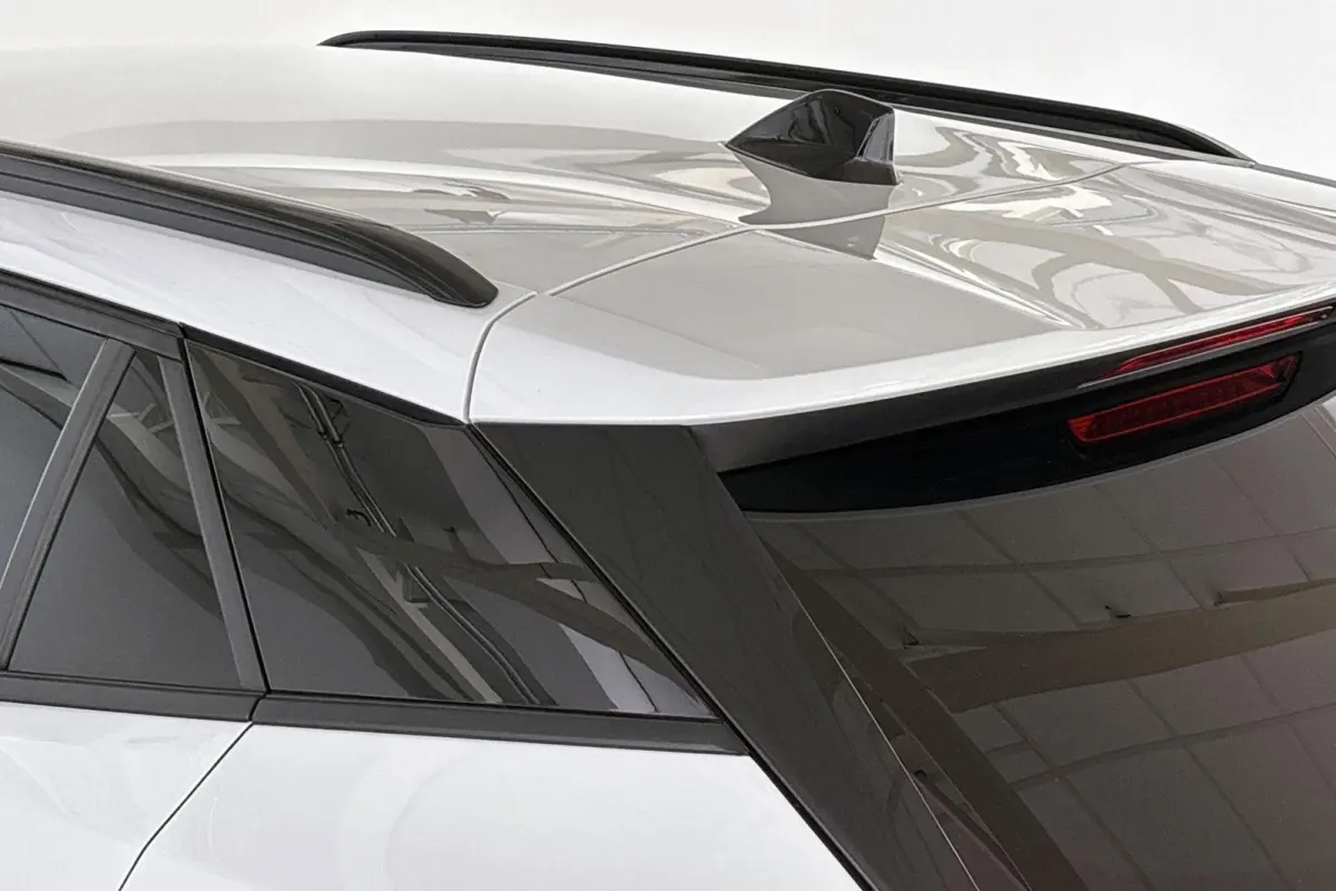 1.2 Hybrid 145 Allure Keyless 360-Camera Dodehoek