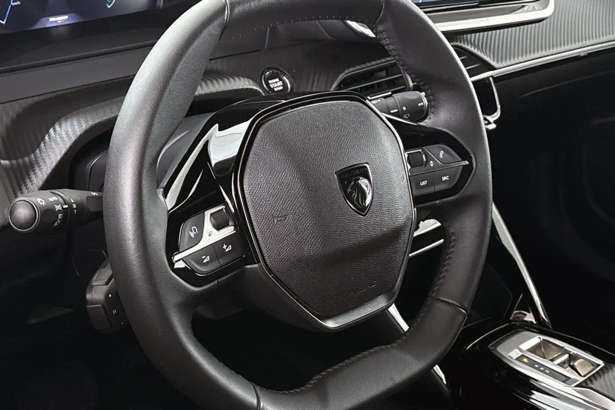 1.2 Hybrid 145 Allure Keyless 360-Camera Dodehoek