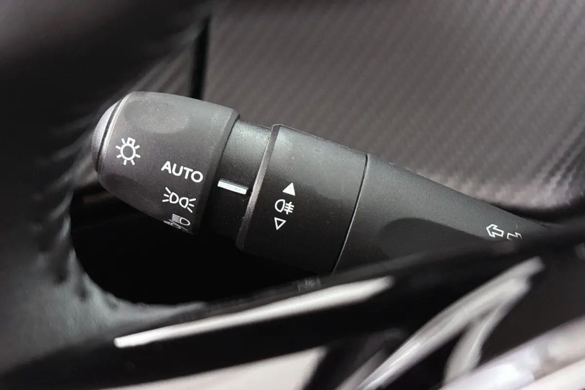 1.2 Hybrid 145 Allure Keyless 360-Camera Dodehoek