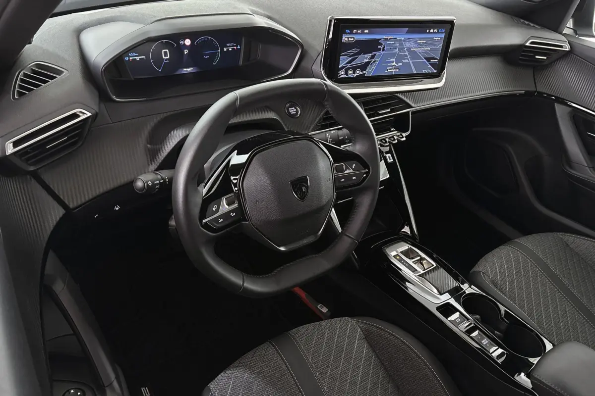 1.2 Hybrid 145 Allure Keyless 360-Camera Dodehoek