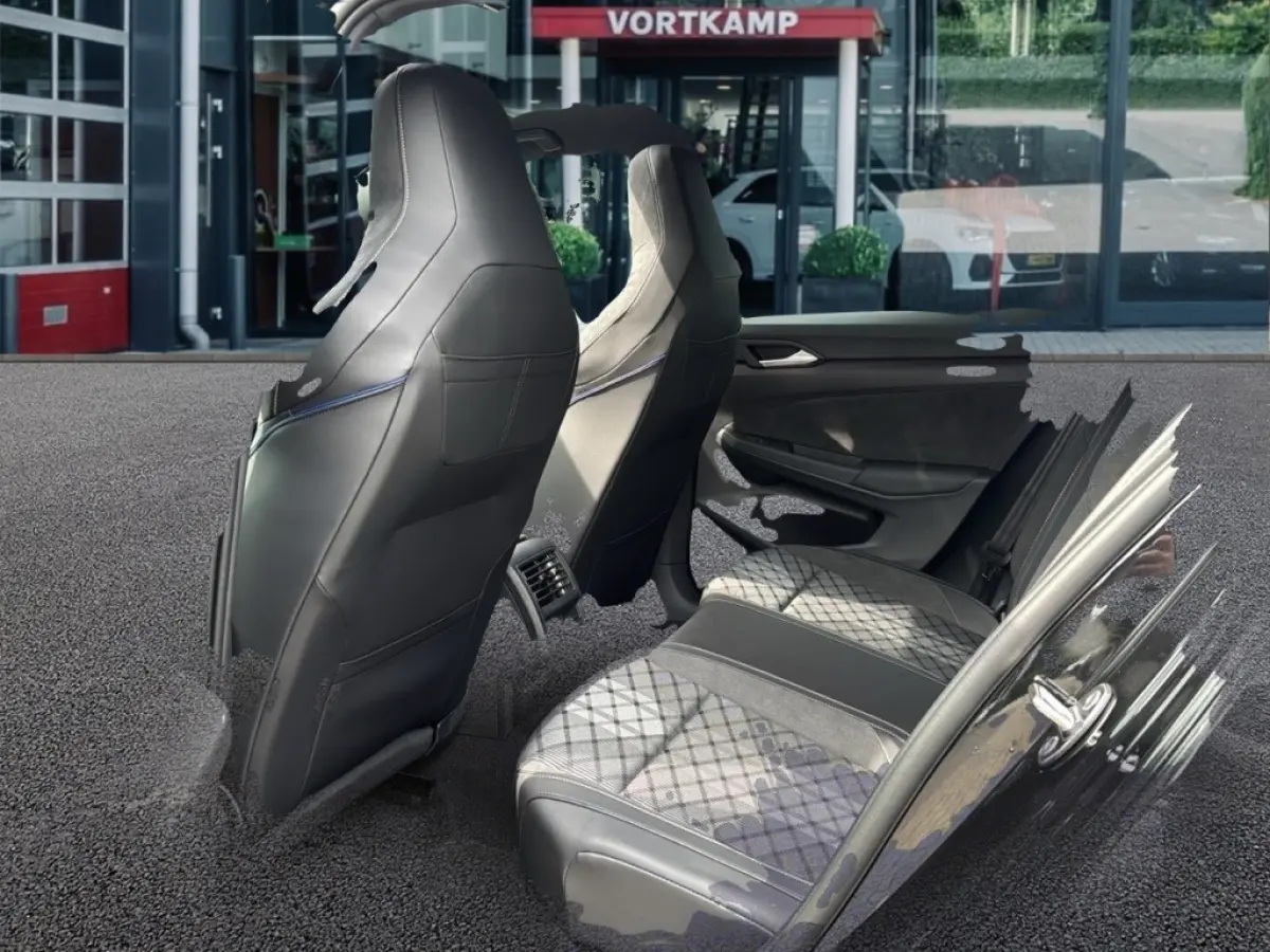 1.5 eTSI R-LINE PANO-DAK/CAMERA/NAVI/CARPLAY/ACC/STOEL-STUURVERW