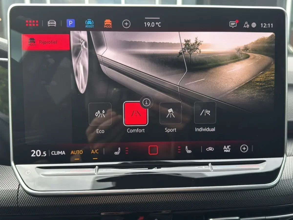 1.5 eTSI R-LINE PANO-DAK/CAMERA/NAVI/CARPLAY/ACC/STOEL-STUURVERW