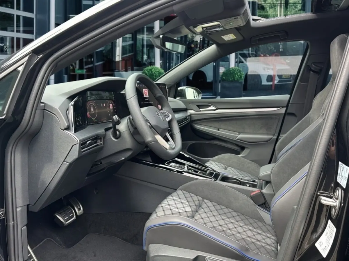 1.5 eTSI R-LINE PANO-DAK/CAMERA/NAVI/CARPLAY/ACC/STOEL-STUURVERW