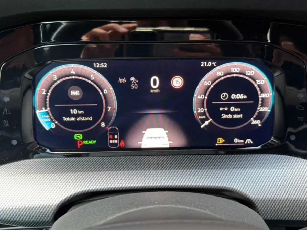 1.5 eTSI R-LINE PANO-DAK/CAMERA/ACC/STOEL+STUURVERW/CARPLAY