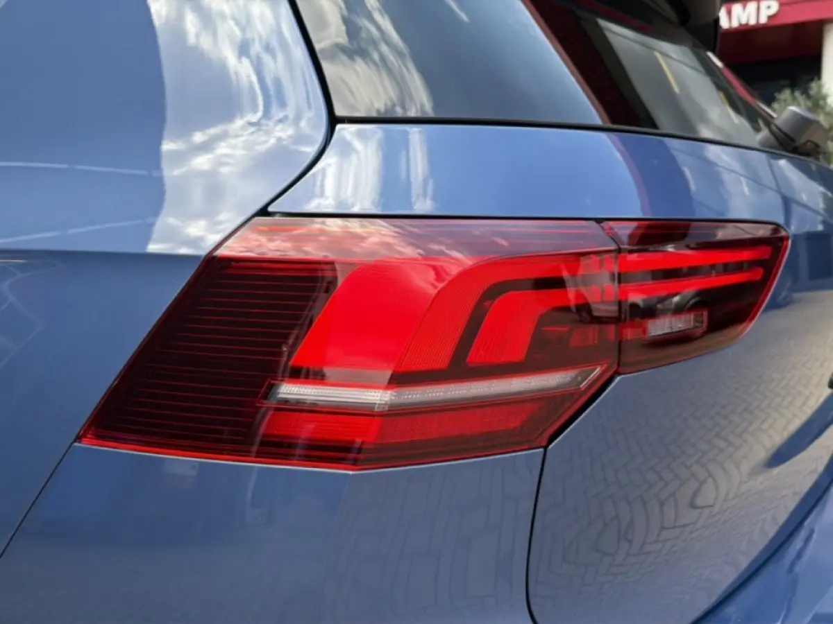 1.5 eTSI R-LINE PANO-DAK/CAMERA/ACC/STOEL+STUURVERW/CARPLAY