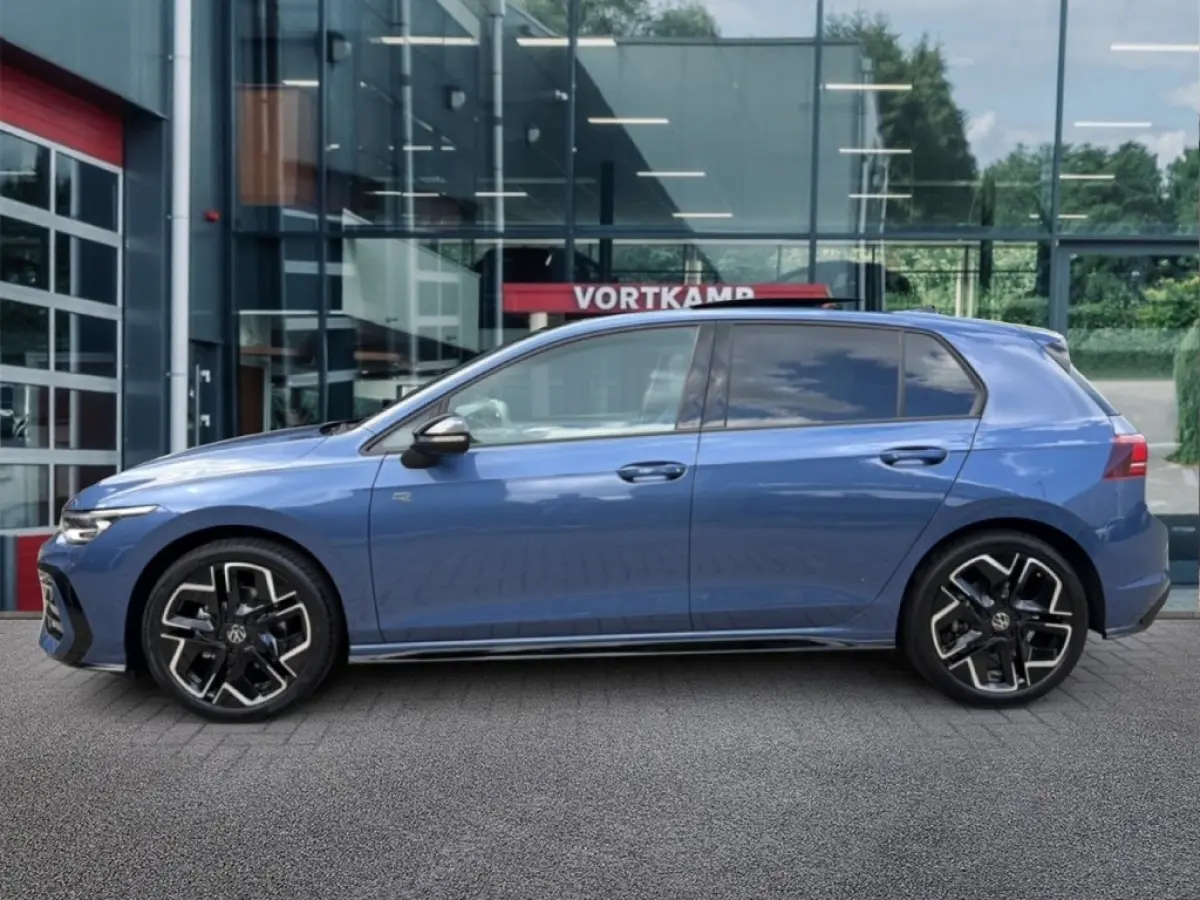 1.5 eTSI R-LINE PANO-DAK/CAMERA/ACC/STOEL+STUURVERW/CARPLAY