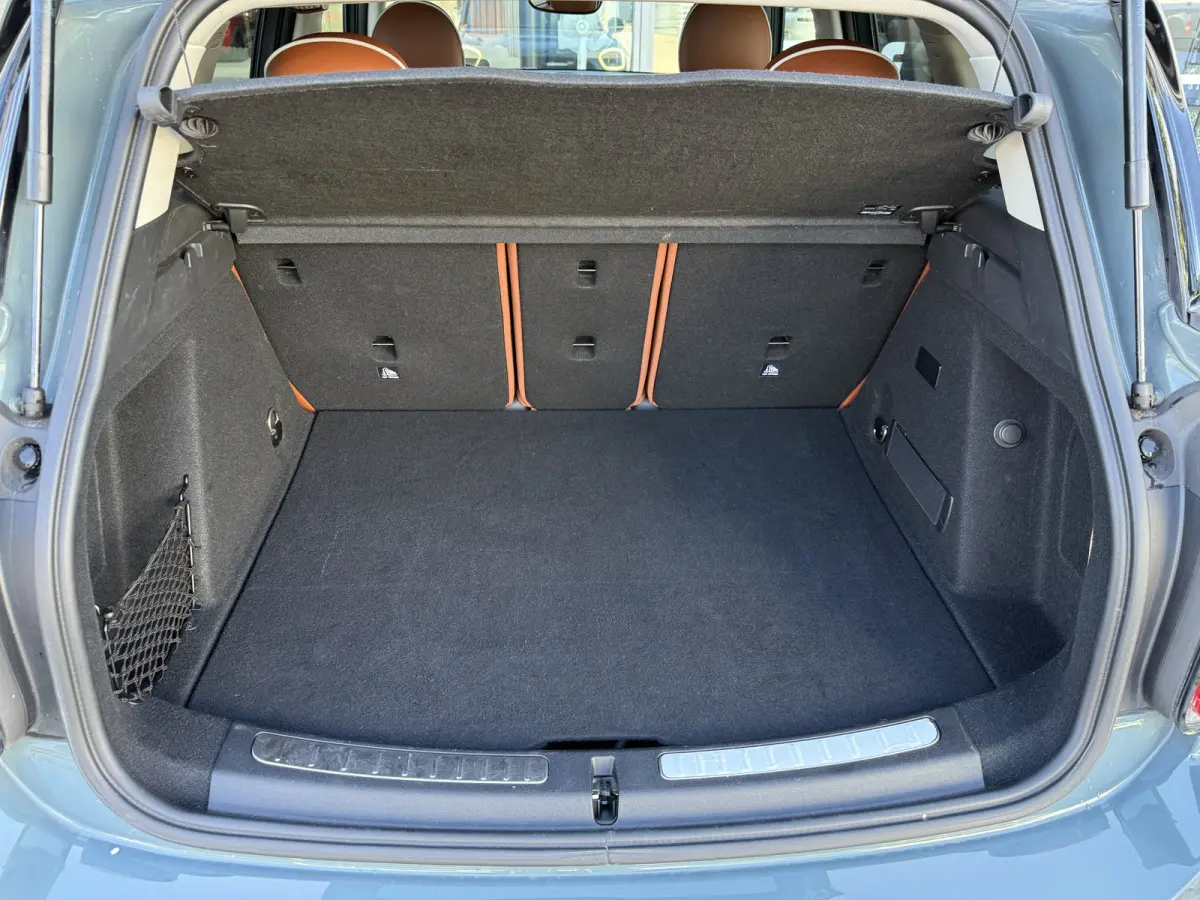 1.5 Cooper ALL4 Leder/Pano/H&K/Camera