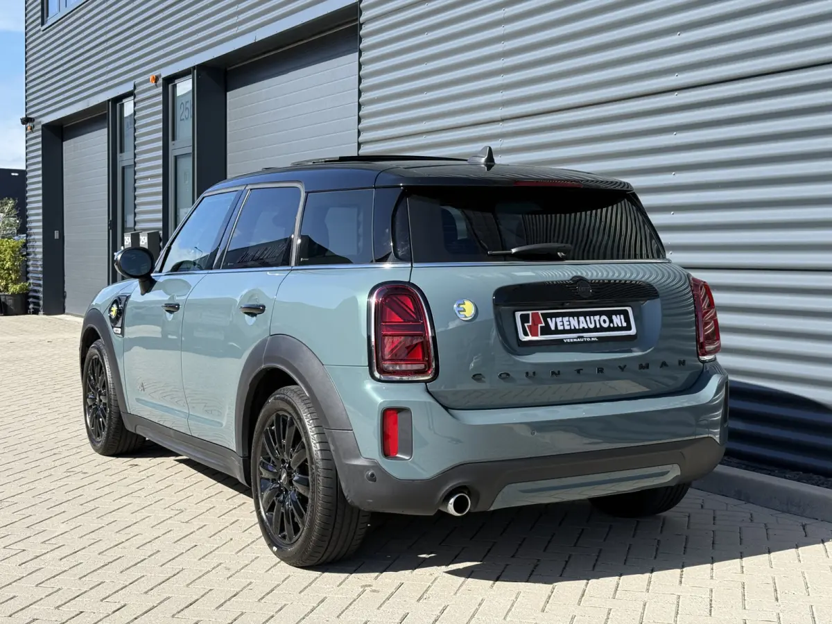1.5 Cooper ALL4 Leder/Pano/H&K/Camera