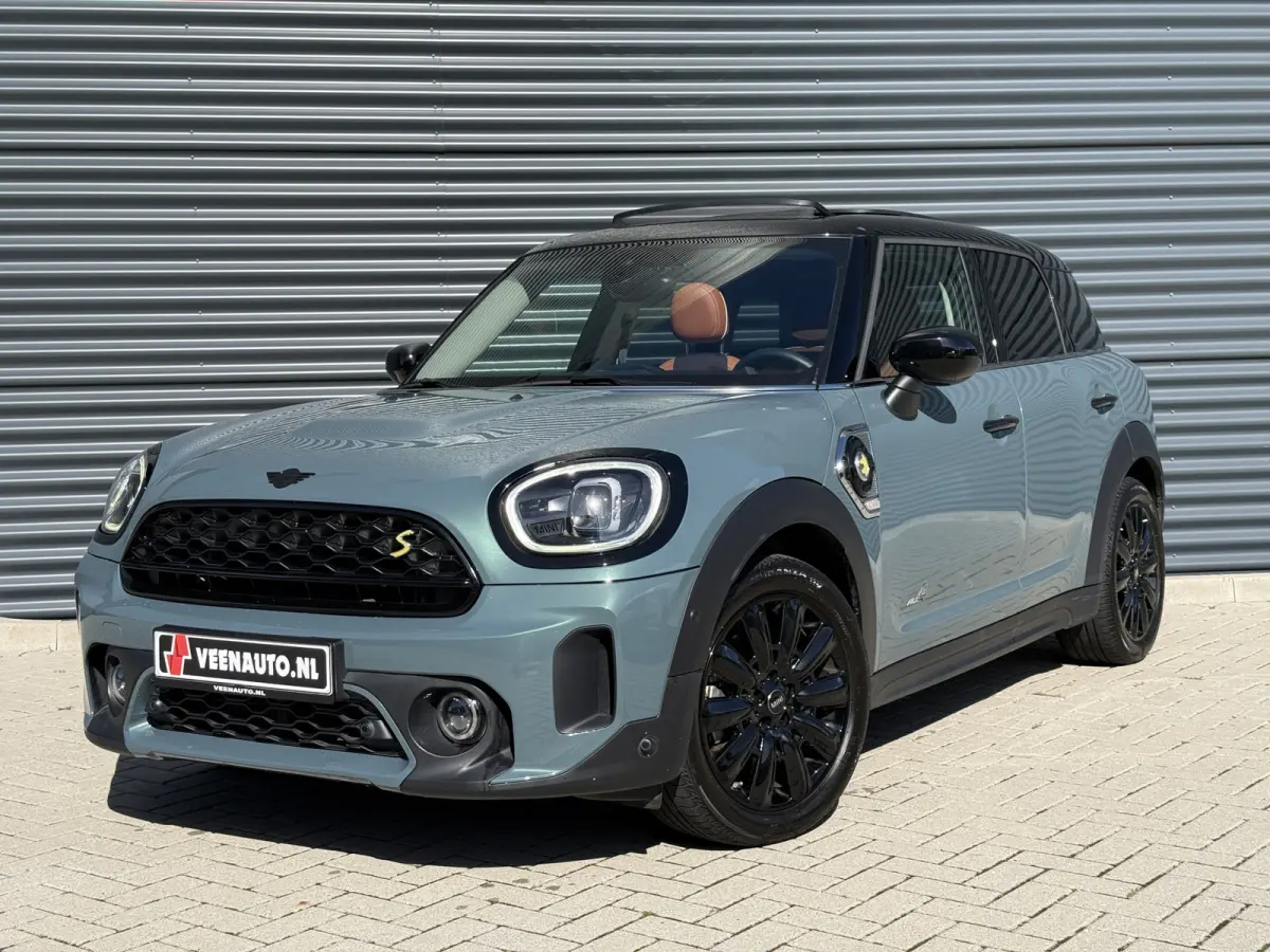 1.5 Cooper ALL4 Leder/Pano/H&K/Camera