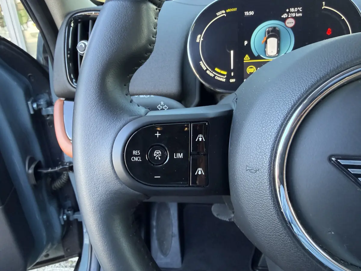 1.5 Cooper ALL4 Leder/Pano/H&K/Camera