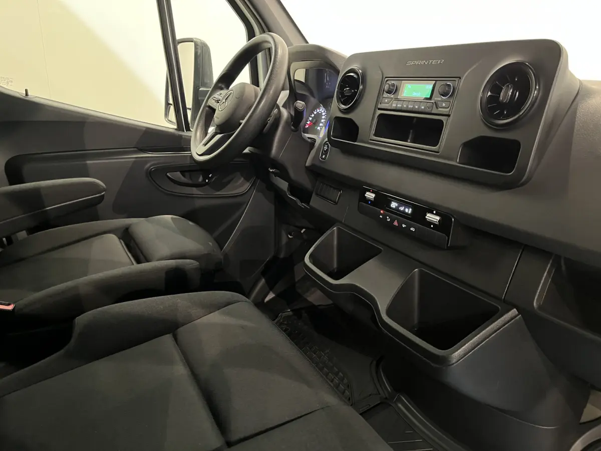 314 CDI BE-Combi Clixtar N1 Aut. / Laadklep / Laadverm. 2.832 KG / Euro 6 /  Airco / Cruise Control / 3-Zits