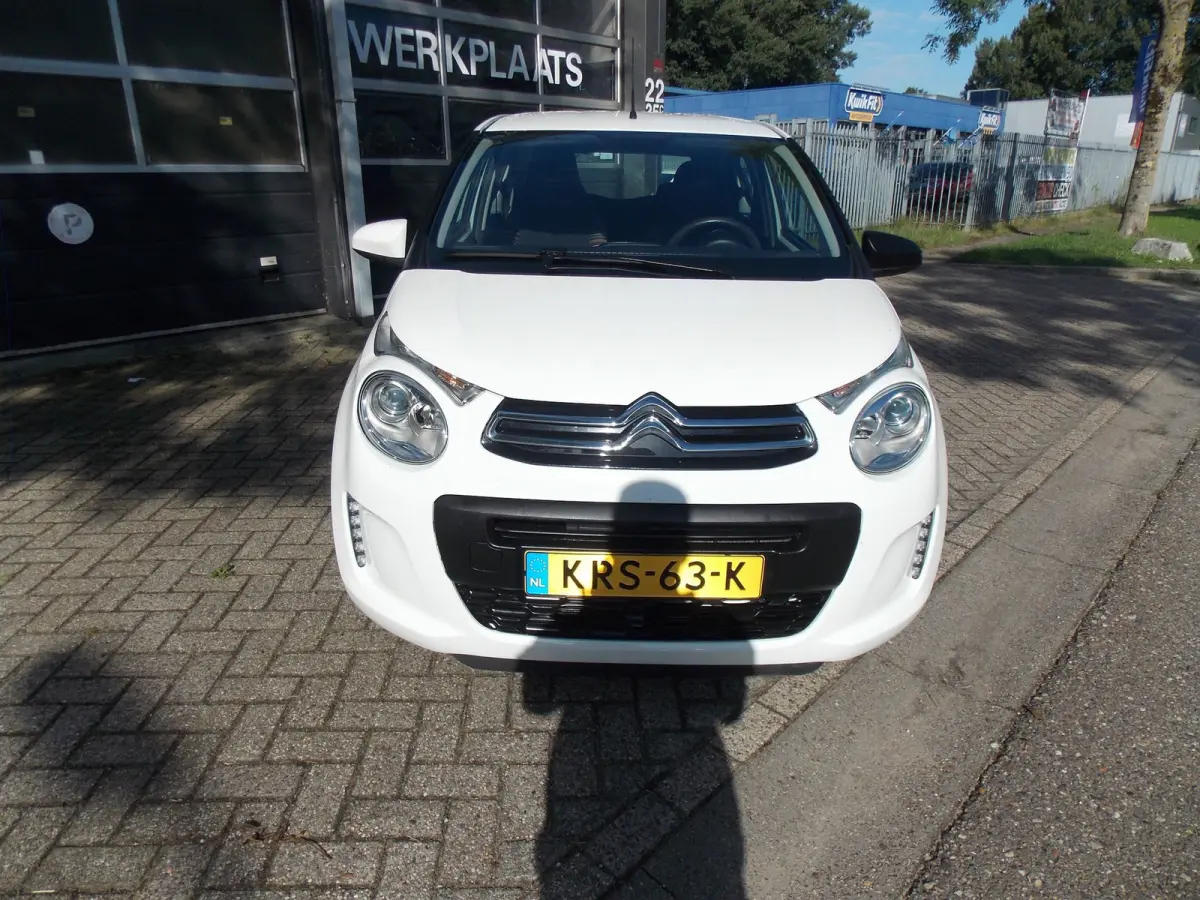 1.0 VTi Elle Carplay Airco Elek Pakket 5Deurs 2021bj GARANTIE