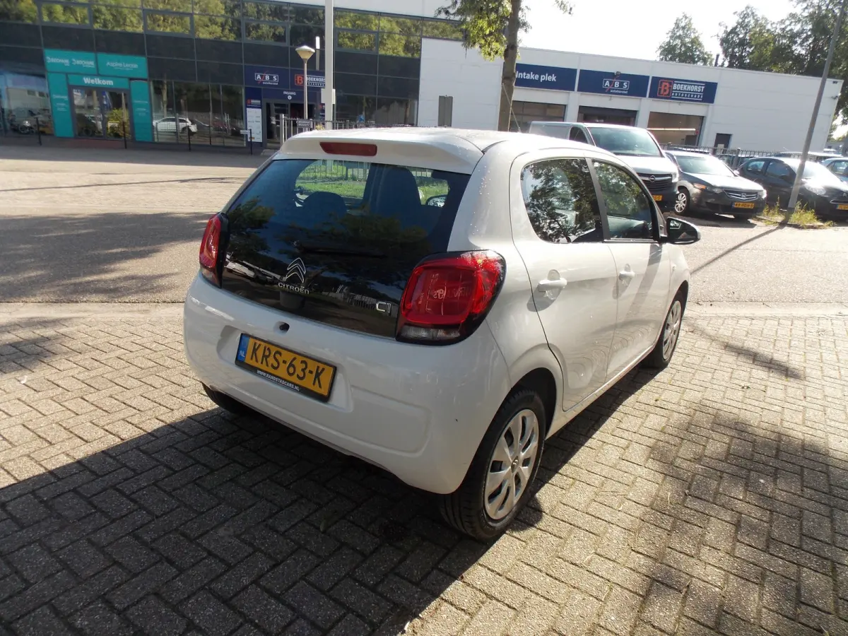 1.0 VTi Elle Carplay Airco Elek Pakket 5Deurs 2021bj GARANTIE