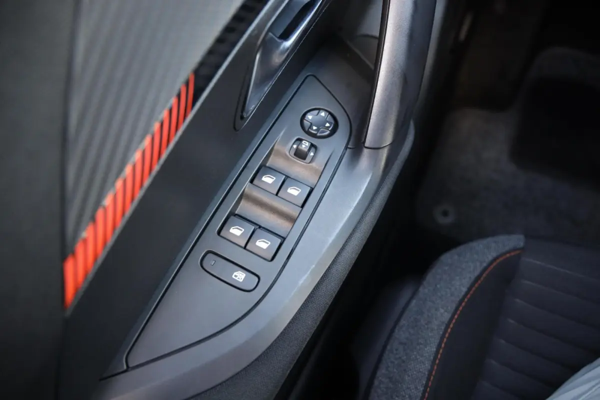 EV Blue Lease Active 50 kWh|SOH 92%|3 -fase|Navi|Apple carplay/Android auto|