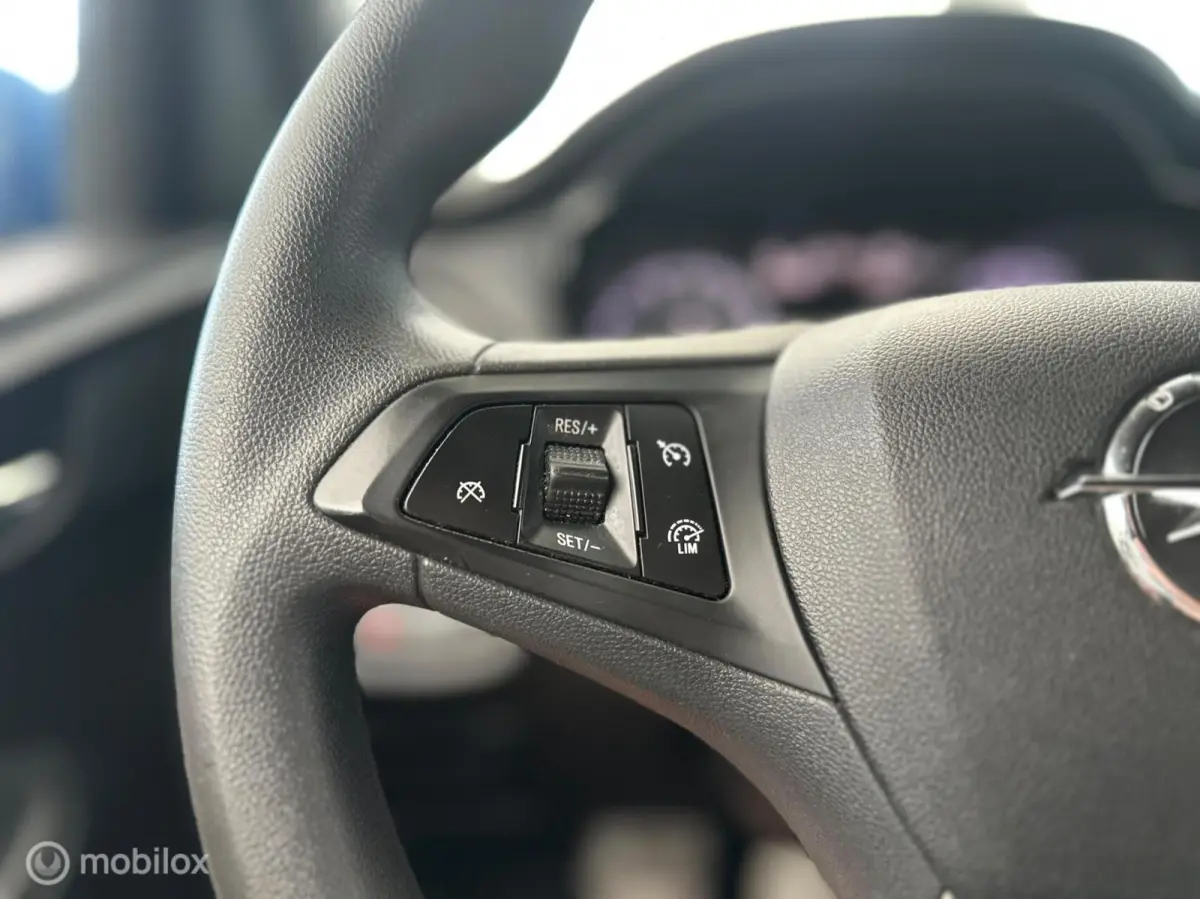 1.0 5 deurs 2018 Airco / PDC / Cruise / LED