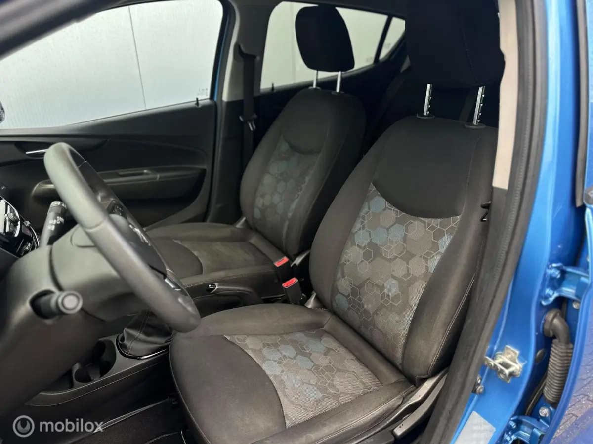 1.0 5 deurs 2018 Airco / PDC / Cruise / LED