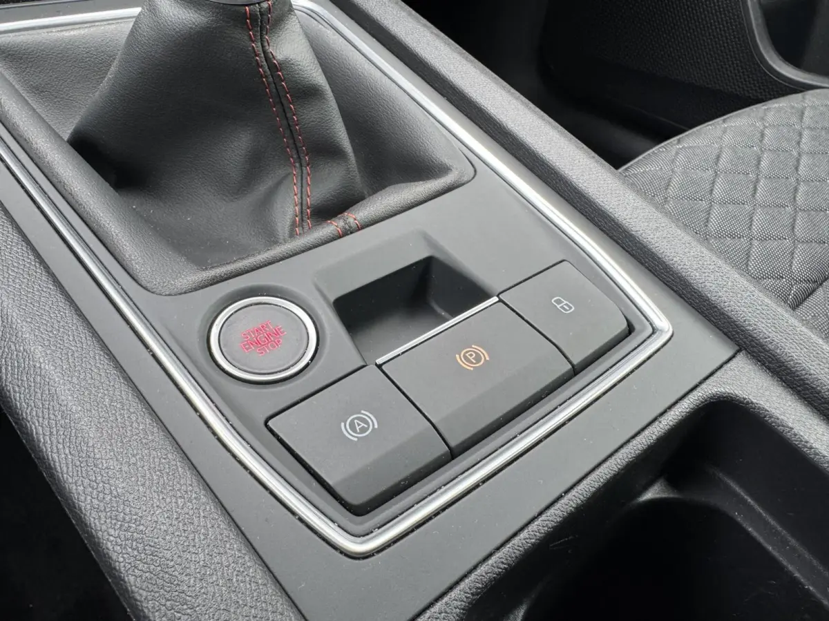 1.0 TSI FR Business Intense|NL-Auto