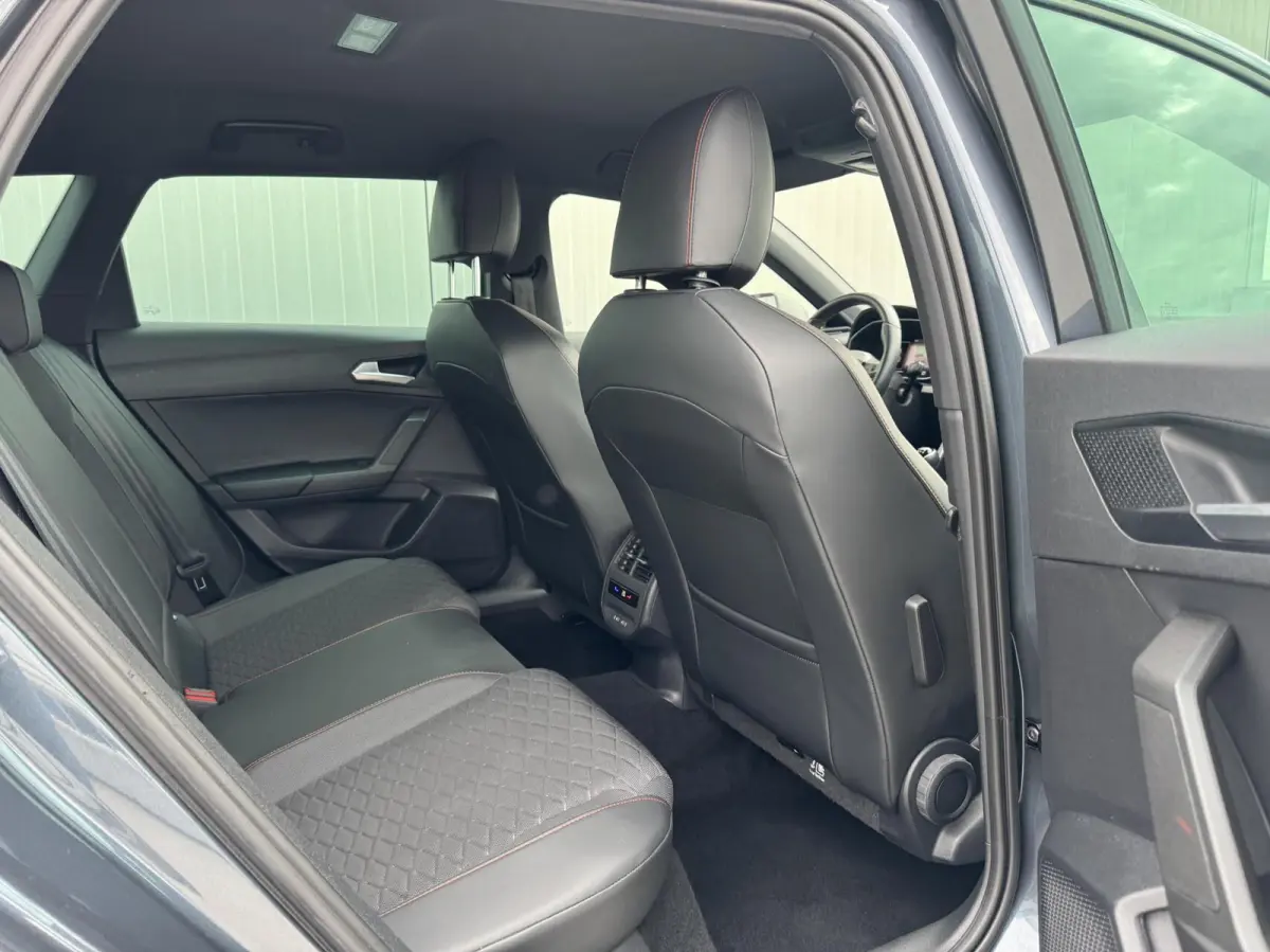 1.0 TSI FR Business Intense|NL-Auto
