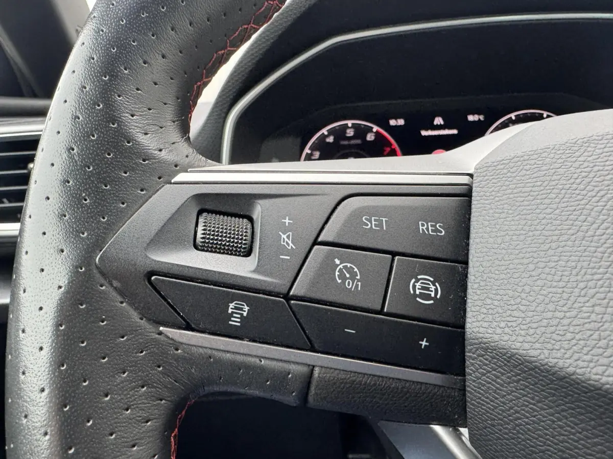 1.0 TSI FR Business Intense|NL-Auto
